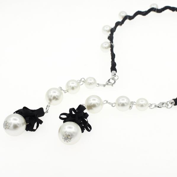Fabric Wrapped Headband w/ Glass Pearls Rhinestones & Earring-like Tassels Black