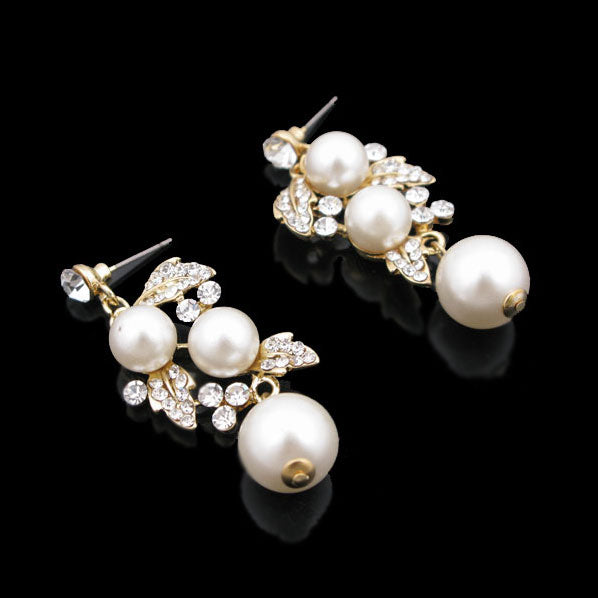 LUX Floral Swarovski Rhinestone and Pearl Bridal Necklace Earrings Set