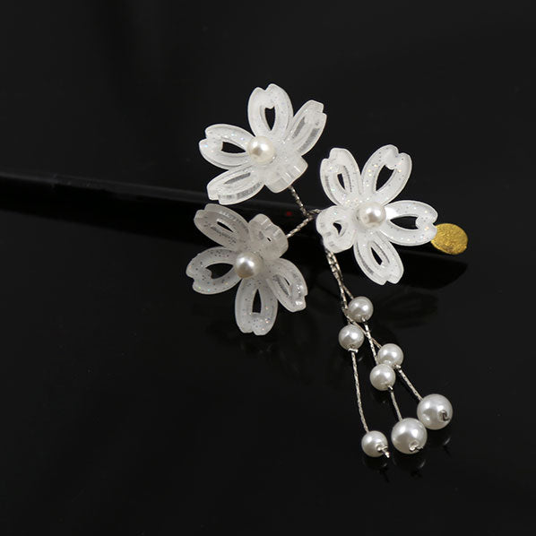 Acrylic Hair Stick with White Flower Cluster & Faux Pearl Tassels