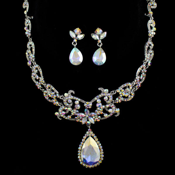 Vintage Pattern Bridal Rhinestone Teardrop Necklace Earrings Set