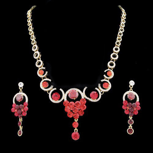 LUX Gold Finish Red Swarovski Rhinestone Wedding Necklace Earrings Set